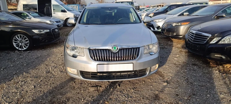 Skoda Superb 1.6 TDI 105k.c , снимка 1 - Автомобили и джипове - 52831901