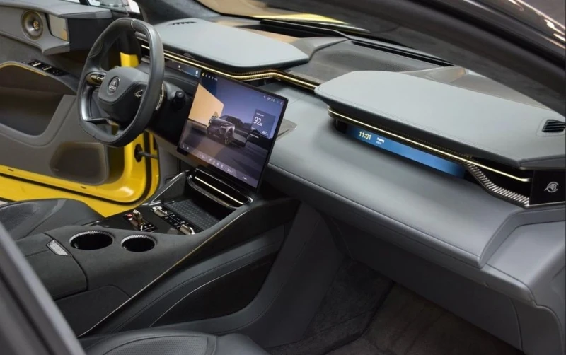 Lotus Eletre S, снимка 8 - Автомобили и джипове - 53004964