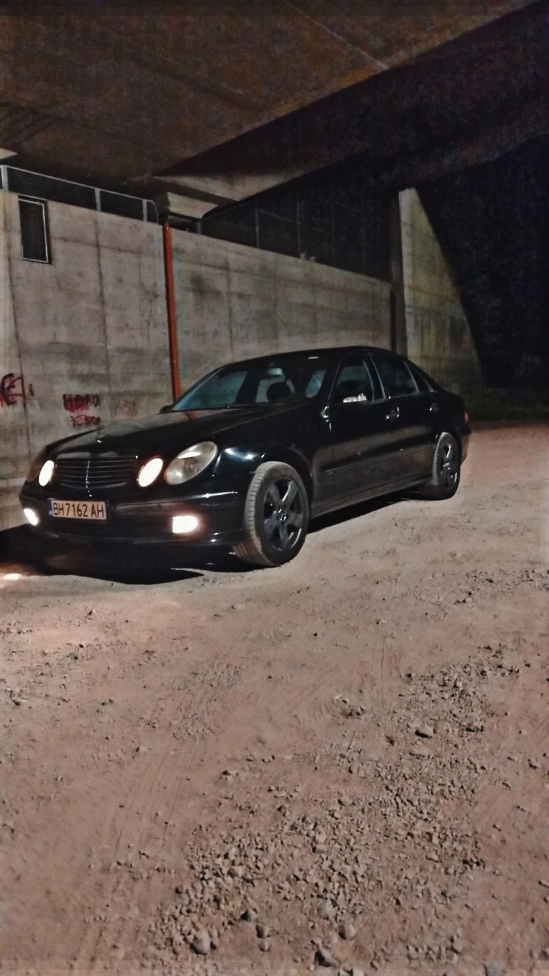 Mercedes-Benz E 320, снимка 7 - Автомобили и джипове - 53058614