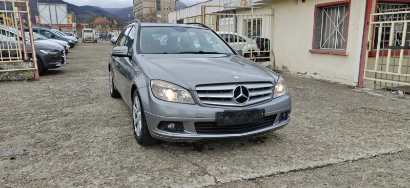 Mercedes-Benz C 220 2.2D-11гАвтомат, снимка 2 - Автомобили и джипове - 53287487