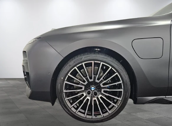 BMW 760 e M xDrive = Executive Drive Pro = Гаранция - изображение 6