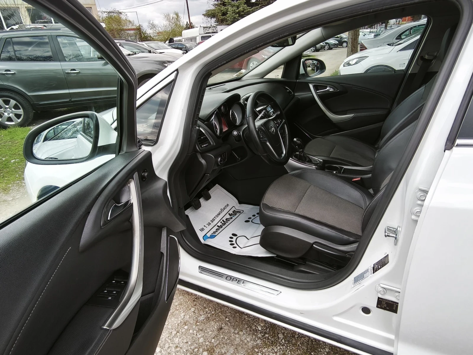 Opel Astra 1.7CDTI-COSMO - изображение 10