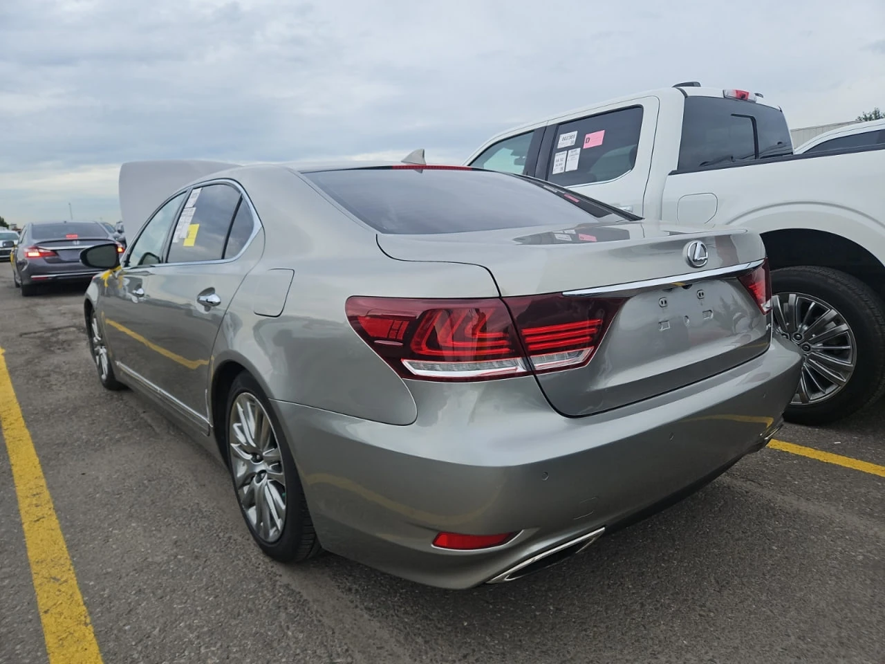 Lexus LS 460 L - изображение 7