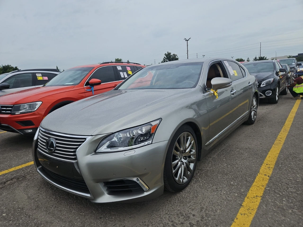Lexus LS 460 L - изображение 2