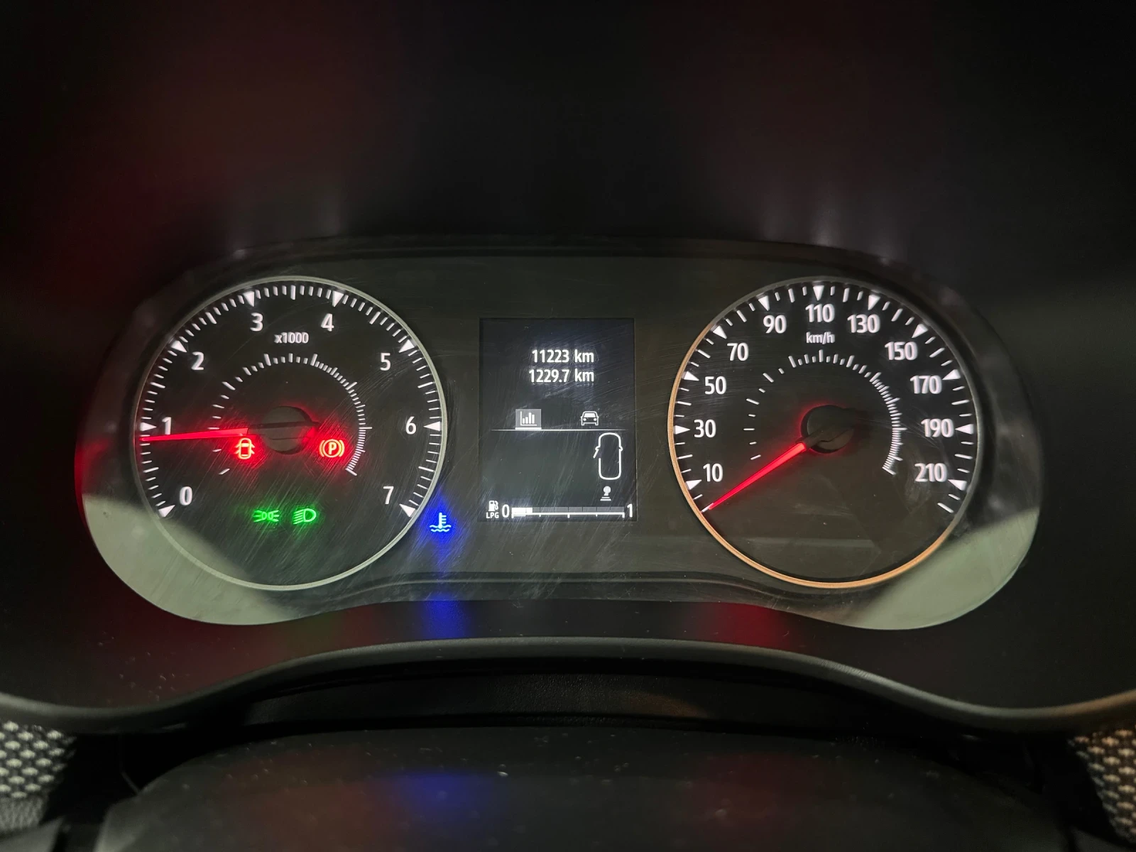 Dacia Sandero STEPWAY - 1.0 i GPL - 11.000 km! | Mobile.bg � ����������� 12