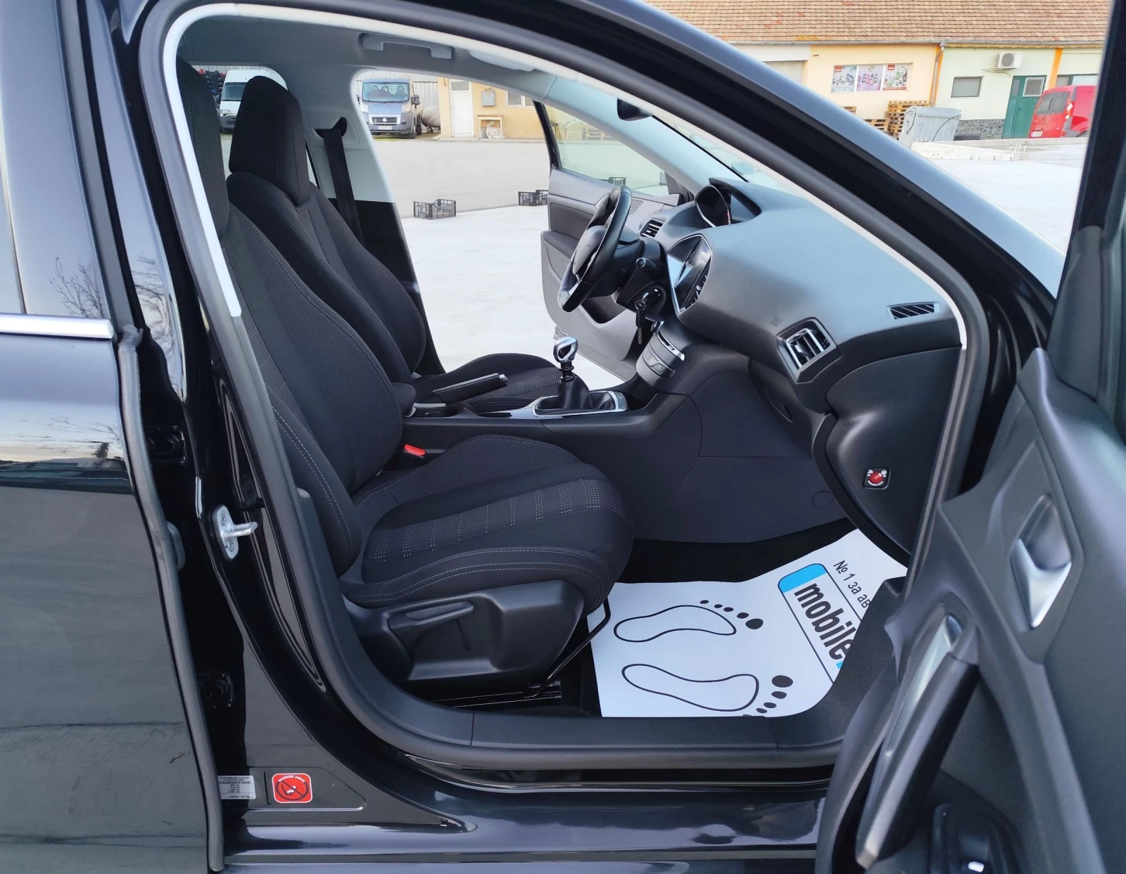 Peugeot 308 1.6HDI-LED-NAVI-������-��������-EU-6 | Mobile.bg � ����������� 13