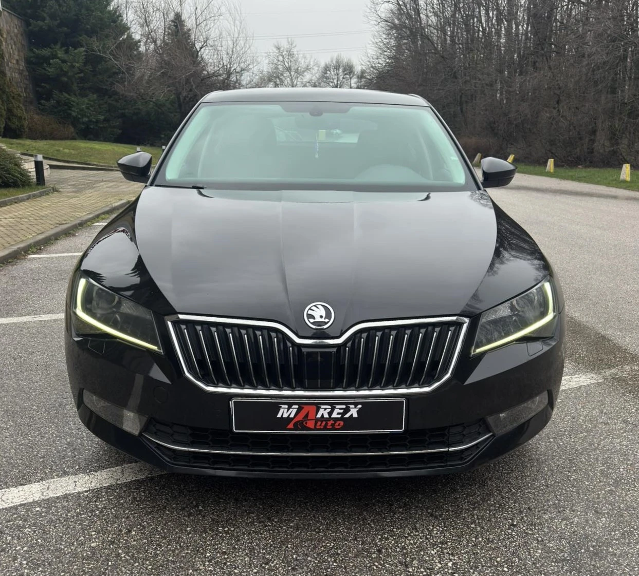 Skoda Superb 2.0TDi * DSG * TOP * Бартер * Лизинг - изображение 2