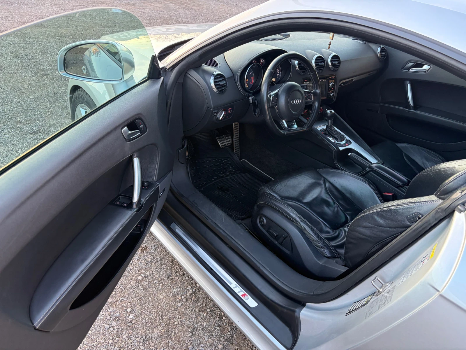 Audi Tt TT-S, снимка 10 - Автомобили и джипове - 54061160