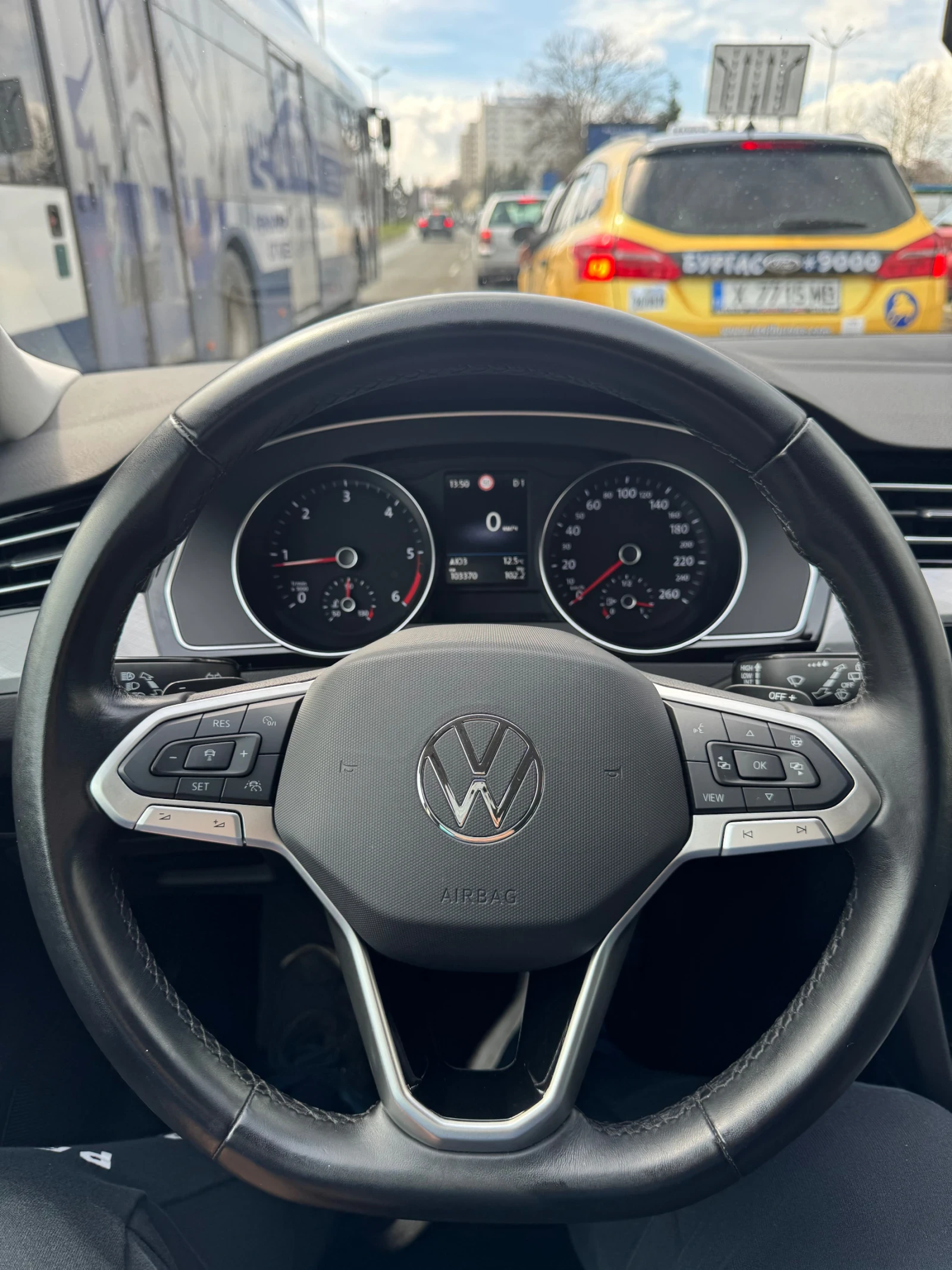 VW Passat B8.5, снимка 14 - Автомобили и джипове - 54082133