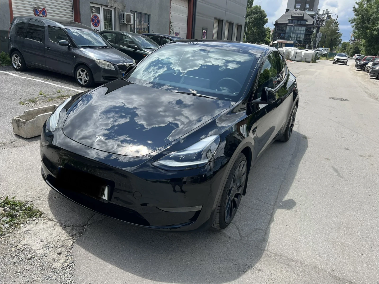 Tesla Model Y Performance Теглич UltraSonic EAP HomeLink, снимка 5 - Автомобили и джипове - 54097227