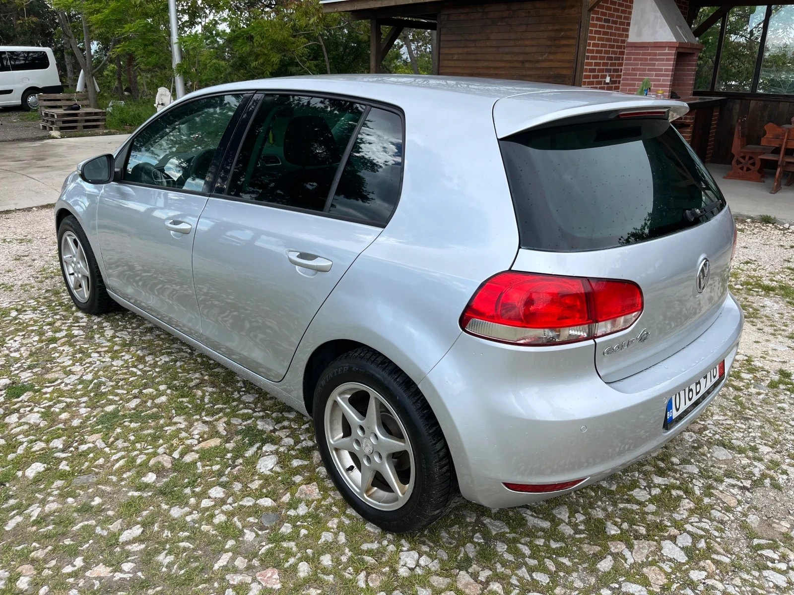 VW Golf TDI, снимка 4 - Автомобили и джипове - 54598070