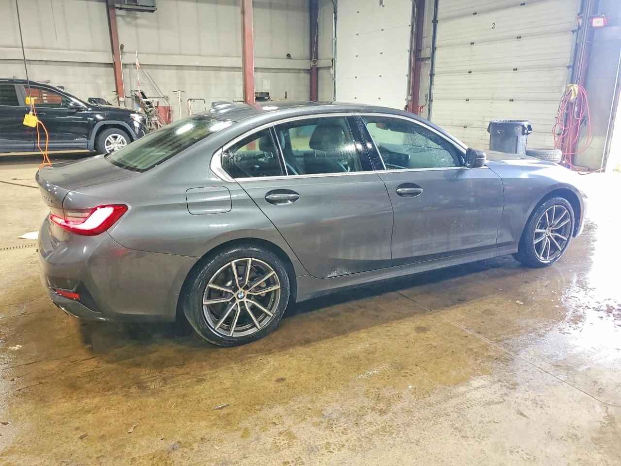 BMW 330 XI, снимка 5 - Автомобили и джипове - 54629740