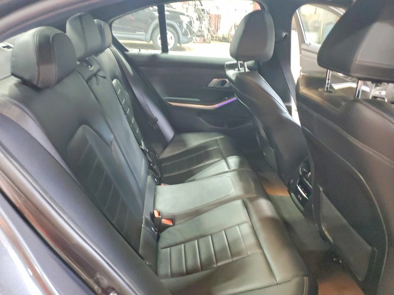 BMW 330 XI, снимка 9 - Автомобили и джипове - 54629740