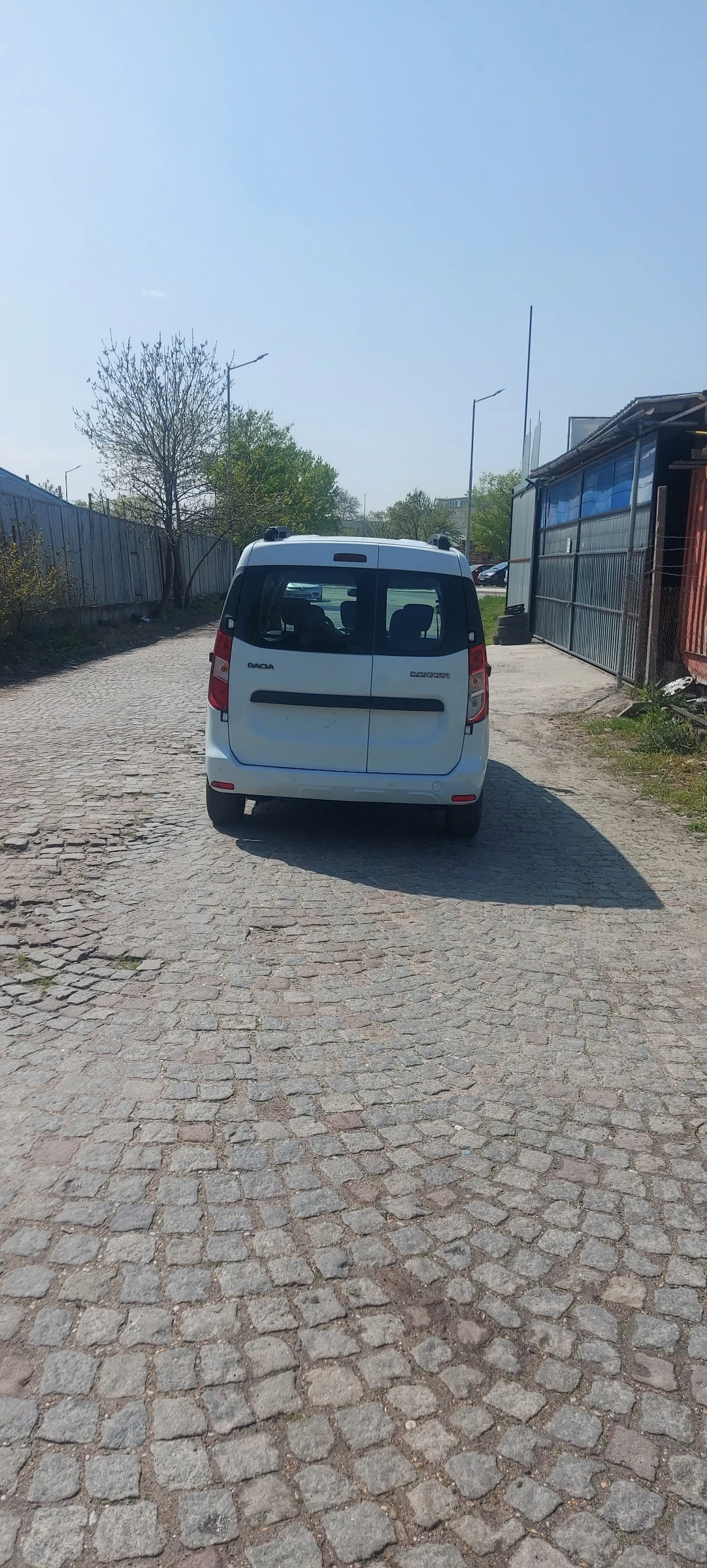 Dacia Dokker, снимка 2 - Автомобили и джипове - 54783691