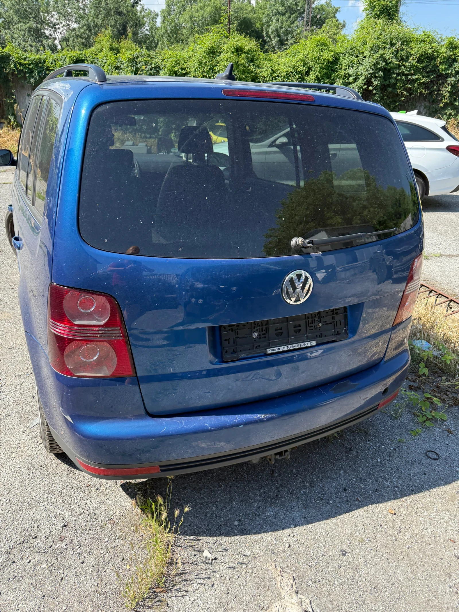 VW Touran 2.0 Метан, снимка 5 - Автомобили и джипове - 54830578