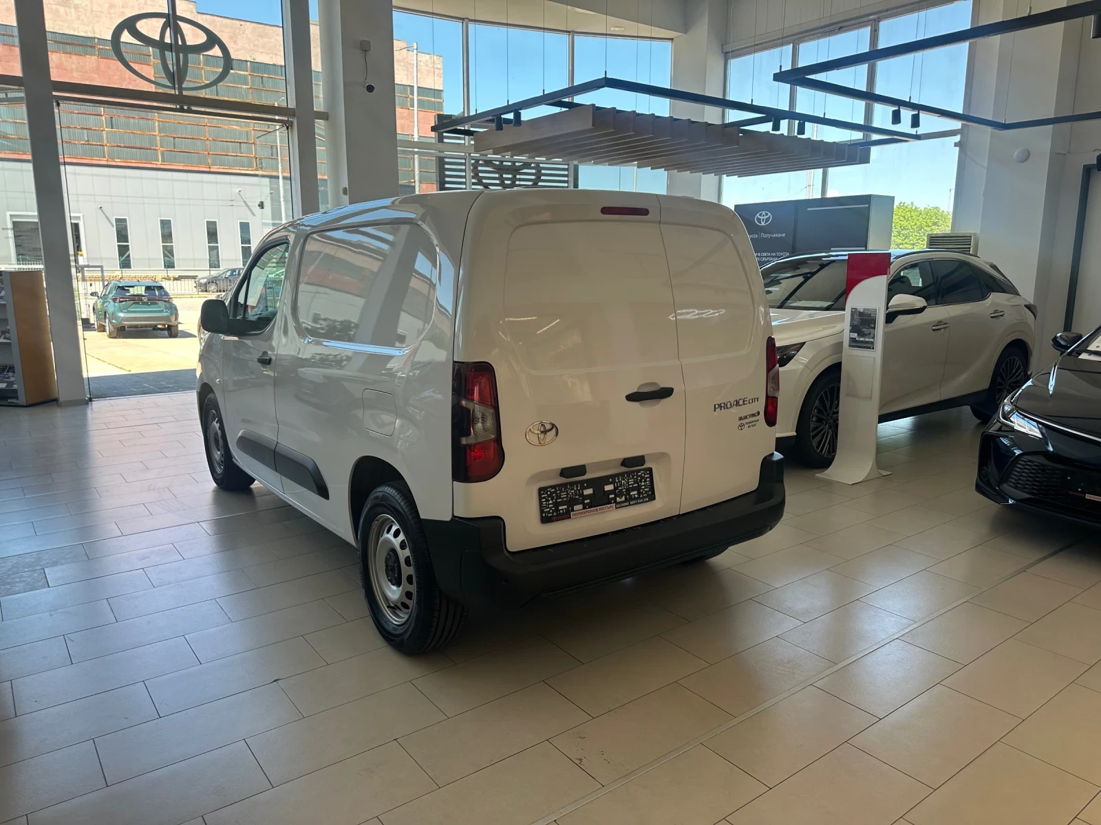 Toyota Proace City L1* Electric, снимка 3 - Автомобили и джипове - 54855706