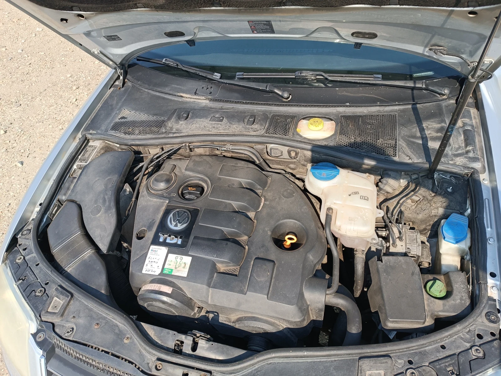 VW Passat, снимка 8 - Автомобили и джипове - 55709342