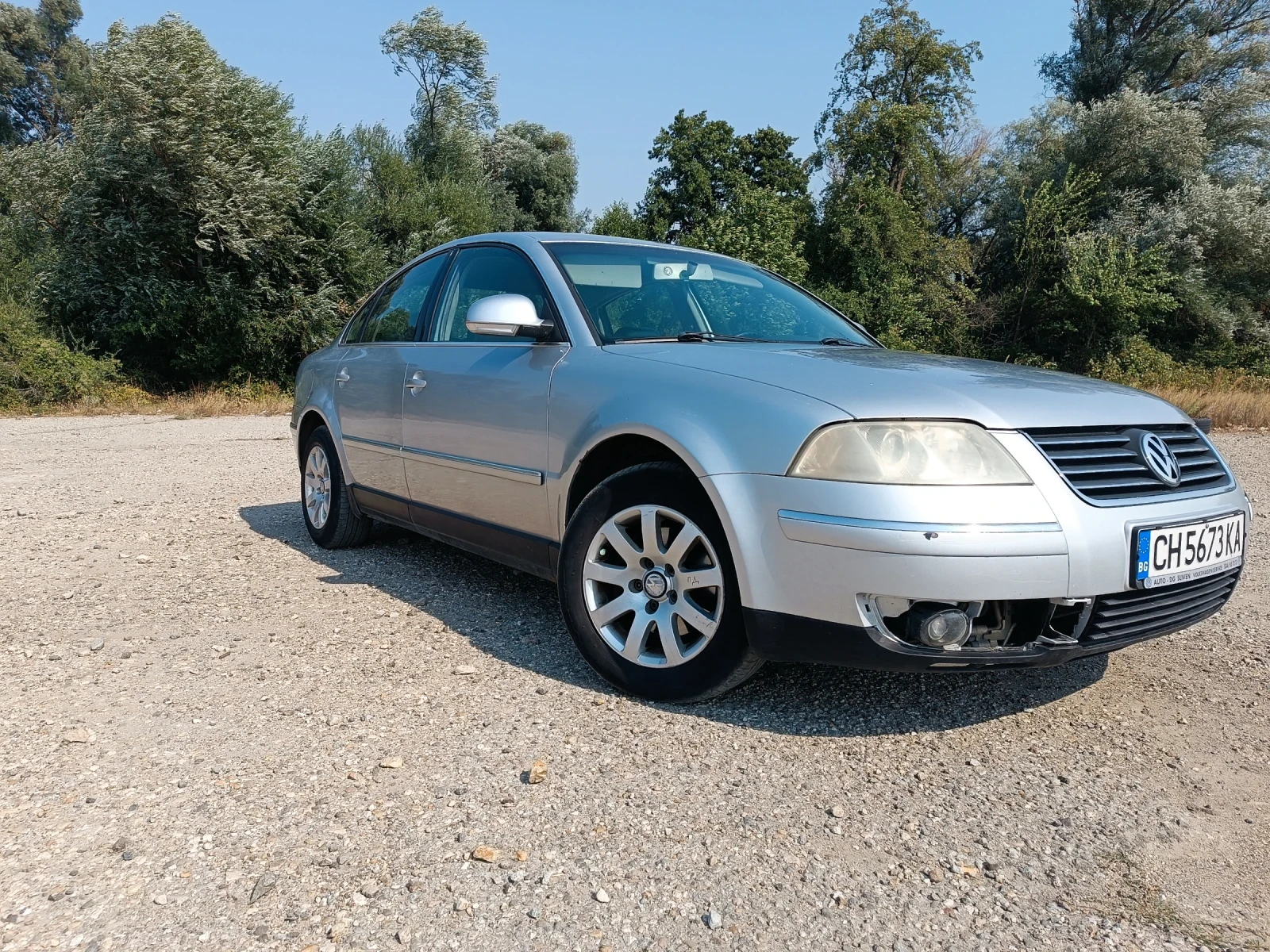 VW Passat, снимка 2 - Автомобили и джипове - 55709342