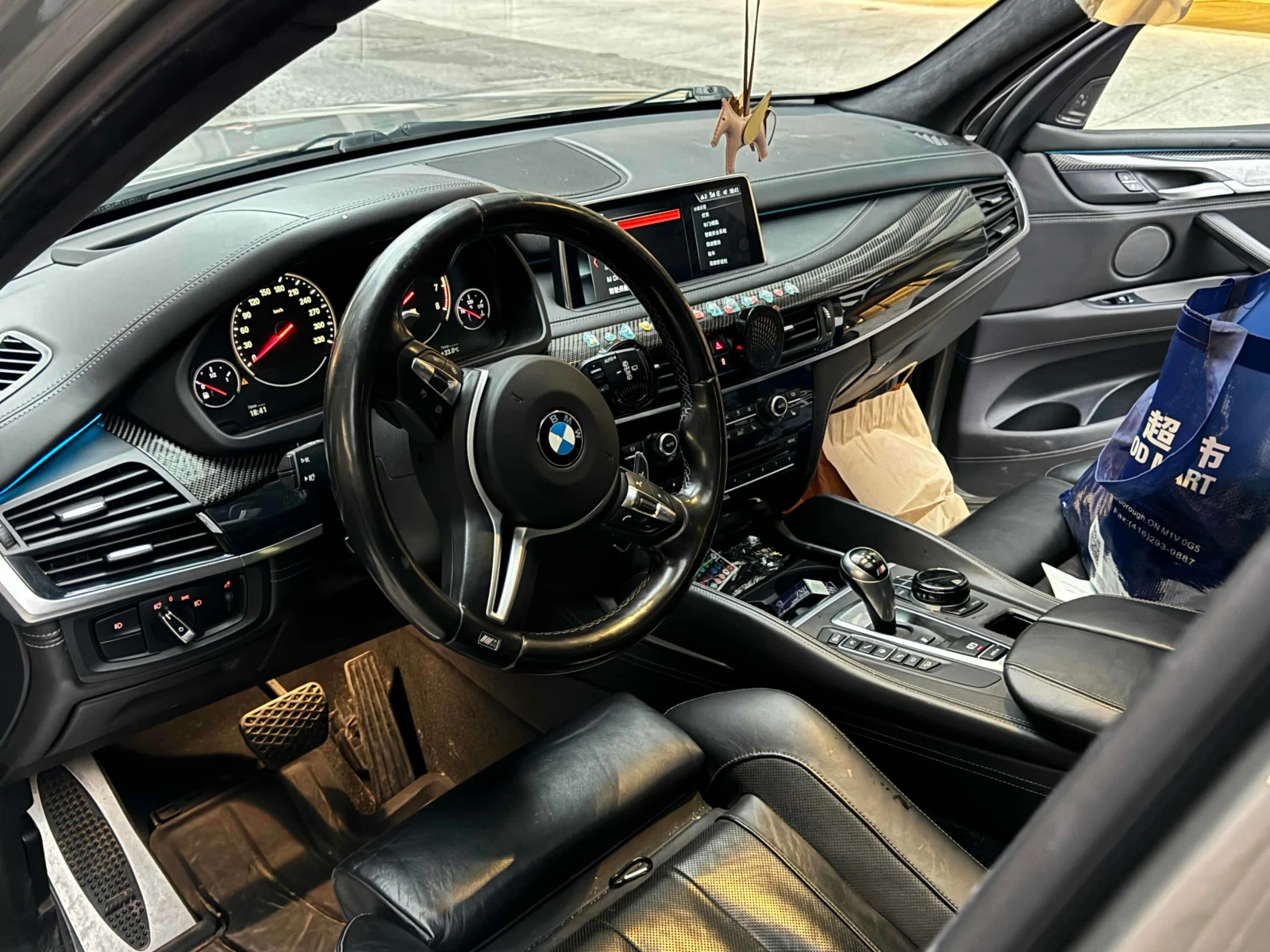 BMW X5M * AWD 4dr * АВТОКРЕДИТ БЕЗ ПЪРВОНАЧАЛНА ВНОСКА* , снимка 5 - Автомобили и джипове - 56091150