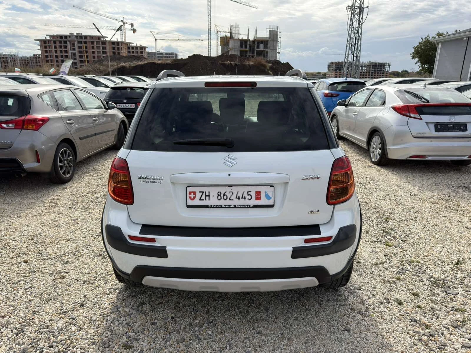 Suzuki SX4 1.6 4x4, снимка 7 - Автомобили и джипове - 56184540