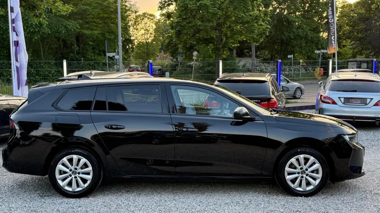 Opel Astra L SPORTS TOURER, снимка 2 - Автомобили и джипове - 56195982