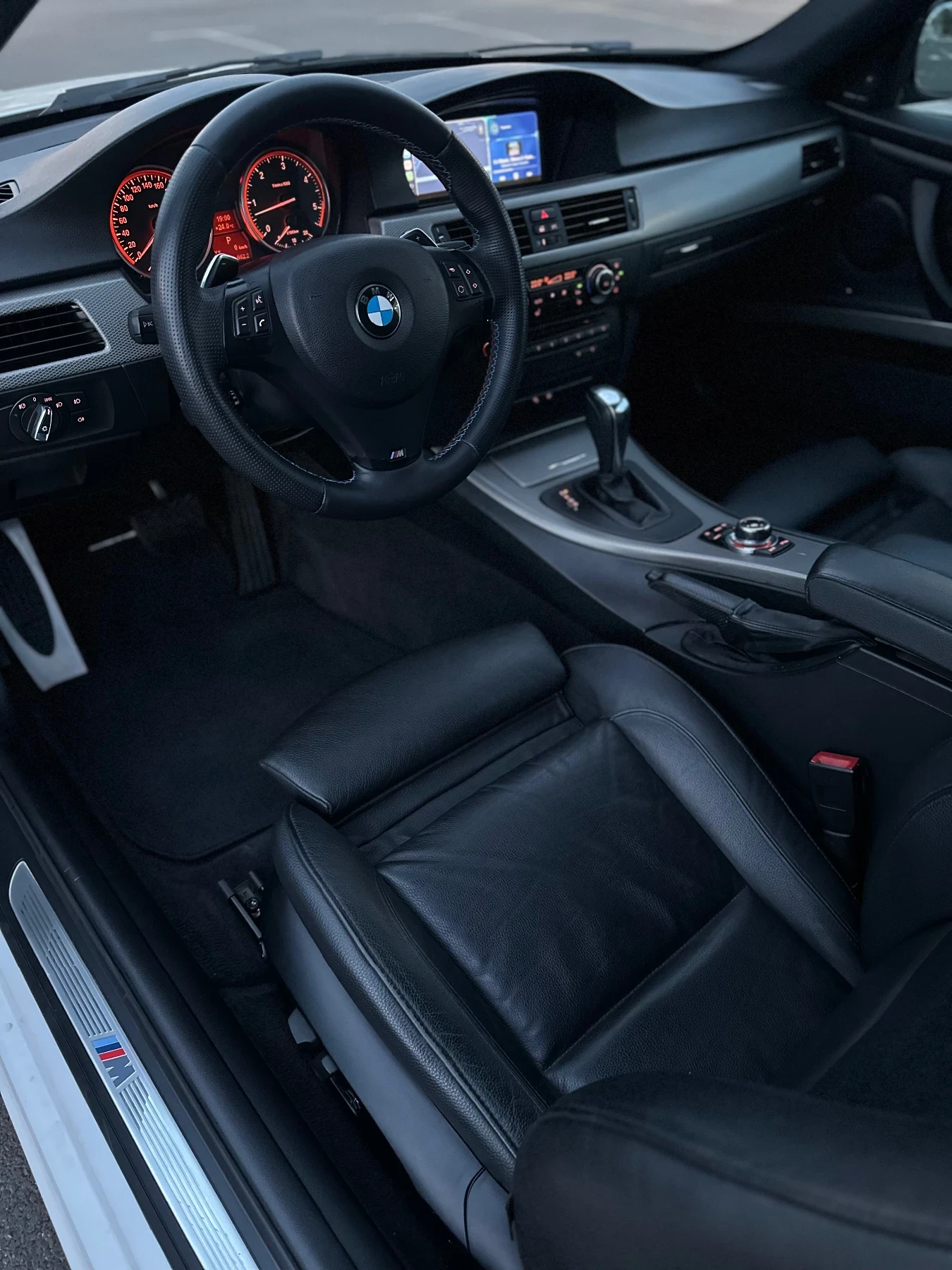 BMW 335, снимка 12 - Автомобили и джипове - 56416440