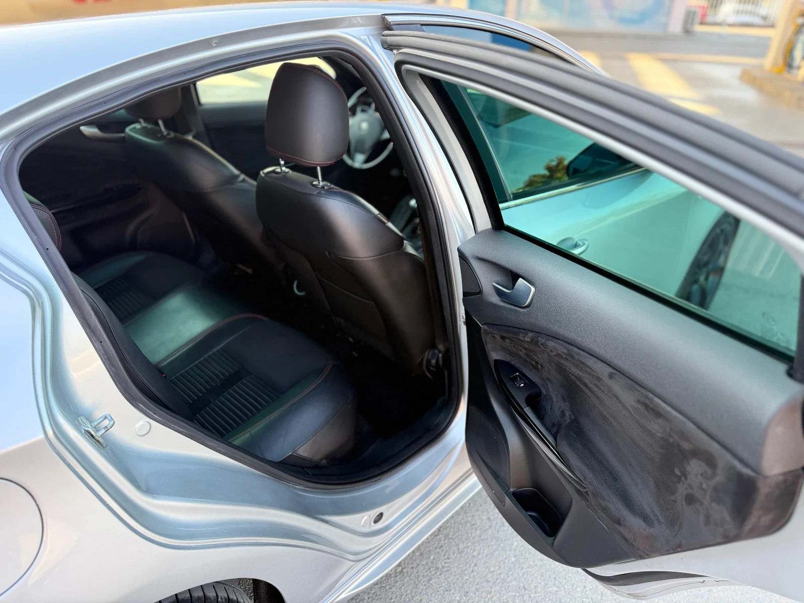 Alfa Romeo Giulietta 1.4 Turbo 170 | Mobile.bg � ����������� 12