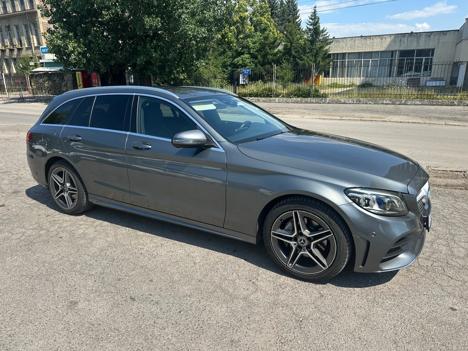 Mercedes-Benz C 220, снимка 4 - Автомобили и джипове - 56539985