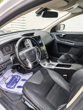 Volvo XC60 2.4D DRIVe Momentum Drive, снимка 13