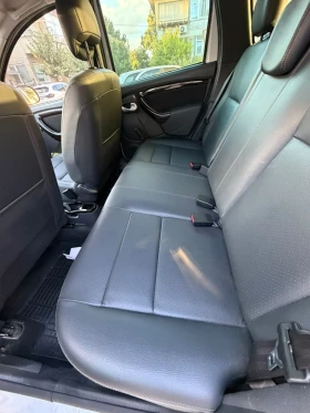 Dacia Duster 1.5 dci Prestige 4x2, снимка 9