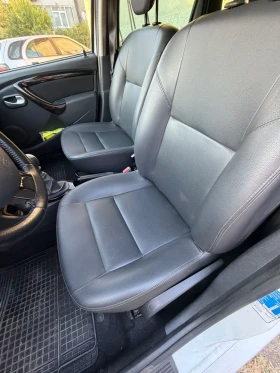 Dacia Duster 1.5 dci Prestige 4x2, снимка 10