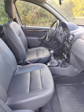 Dacia Duster 1.5 dci Prestige 4x2, снимка 11
