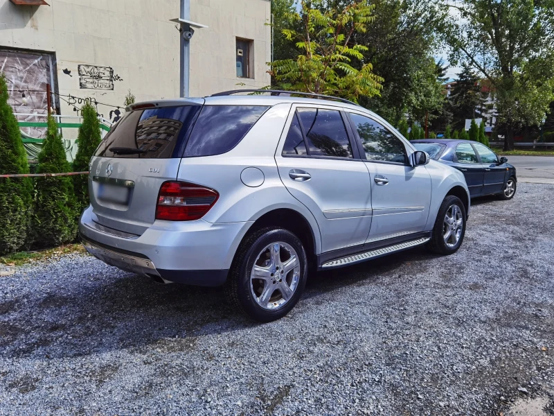 Mercedes-Benz ML 320, снимка 3 - Автомобили и джипове - 47535097