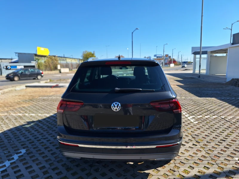 VW Tiguan, снимка 5 - Автомобили и джипове - 47754393