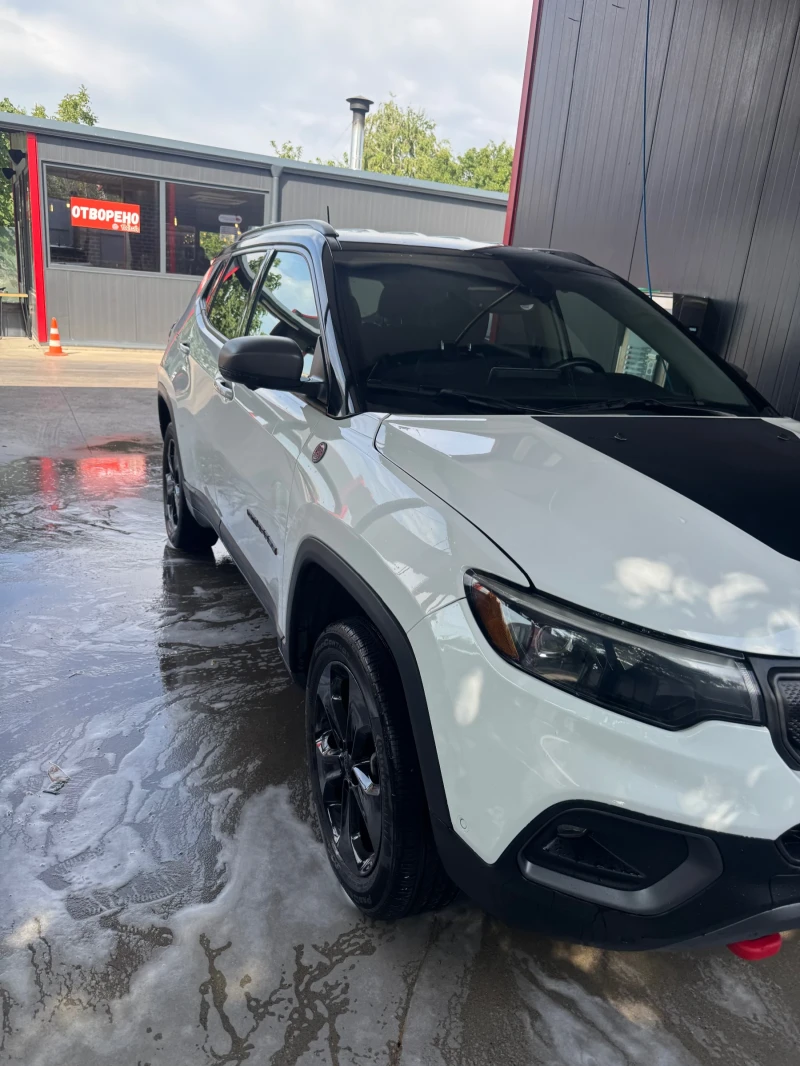 Jeep Compass Trailhawk Elite 4x4 с нова газова уредба, снимка 14 - Автомобили и джипове - 52555343