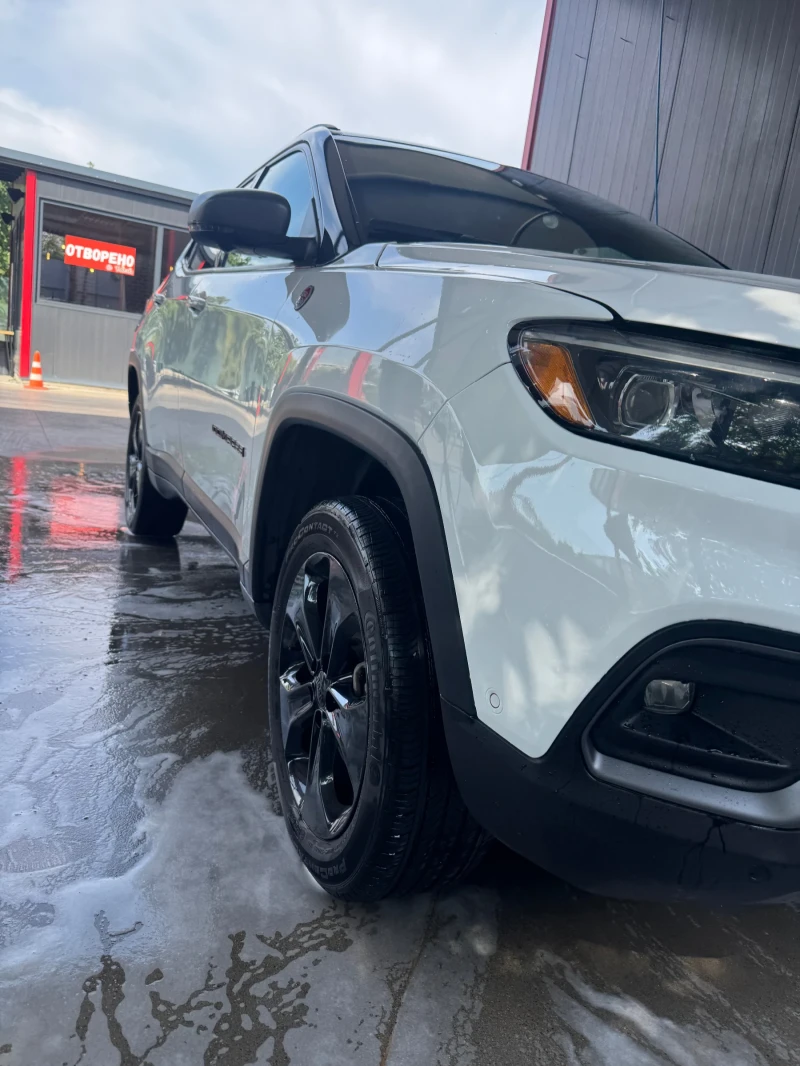 Jeep Compass Trailhawk Elite 4x4 с нова газова уредба, снимка 3 - Автомобили и джипове - 52555343