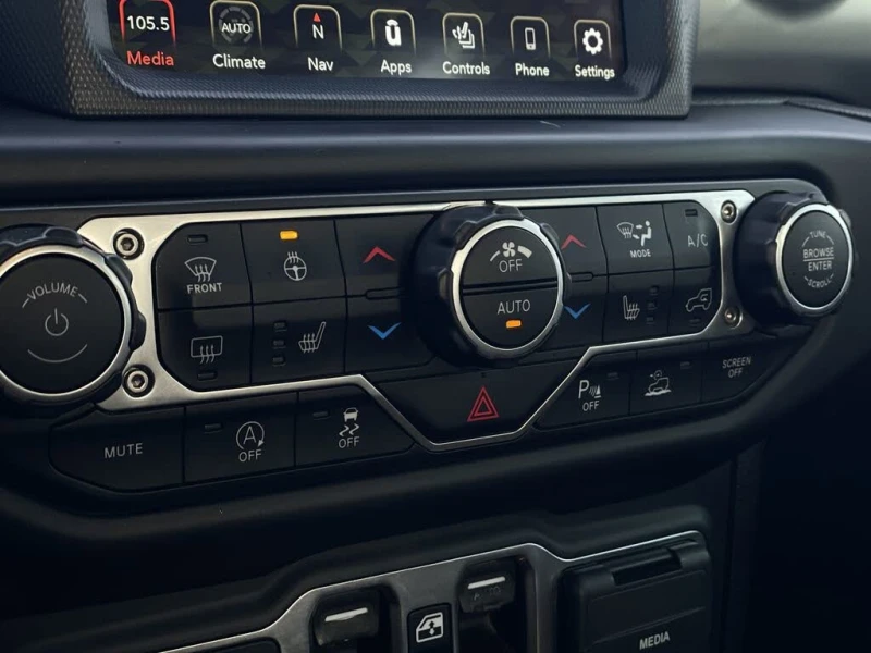 Jeep Gladiator RUBICON* ПОДГРЕВ* КОЖА, снимка 15 - Автомобили и джипове - 52527777