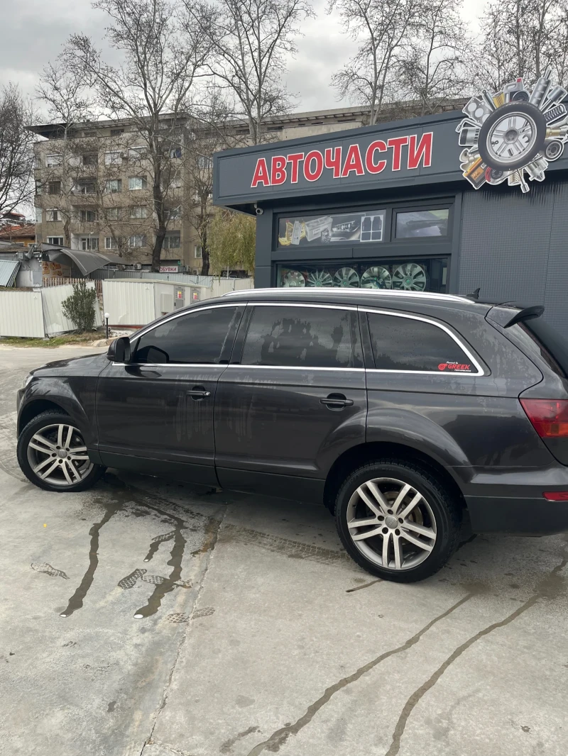 Audi Q7, снимка 6 - Автомобили и джипове - 52964859