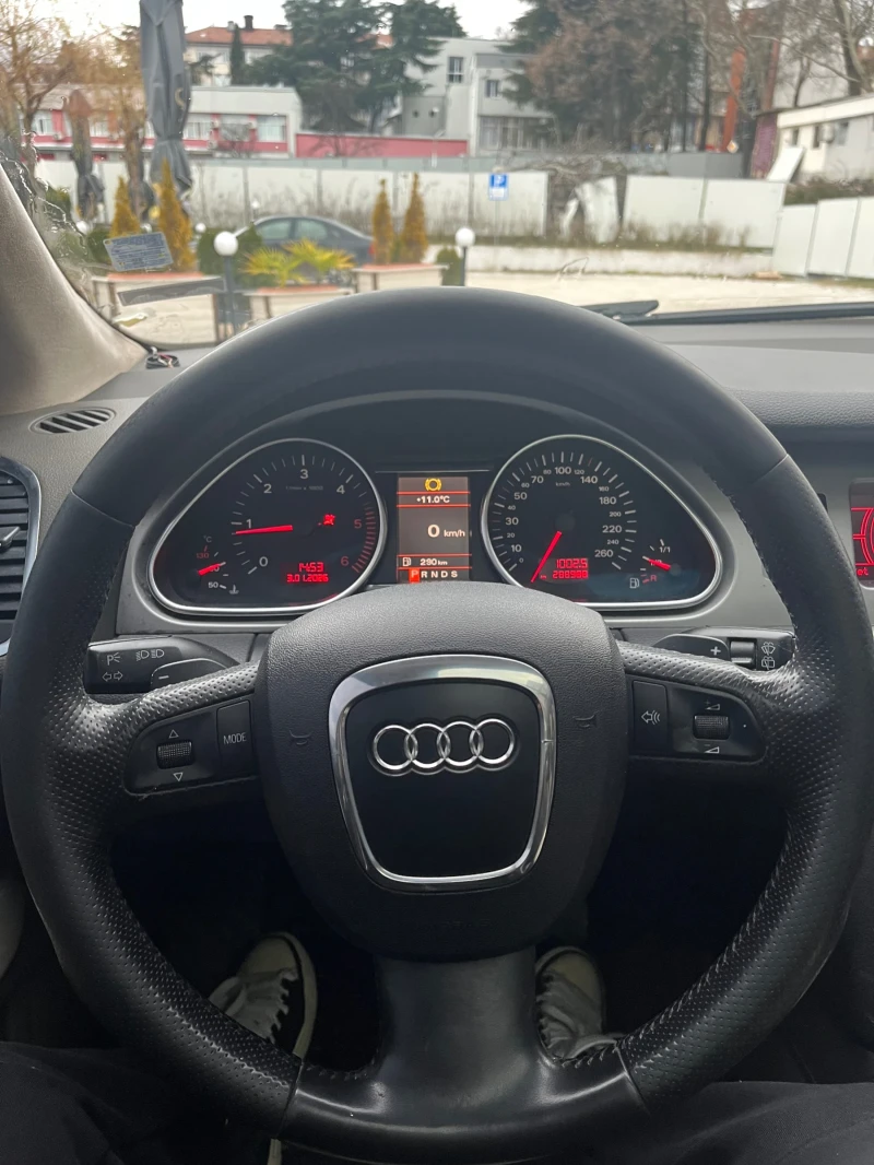 Audi Q7, снимка 8 - Автомобили и джипове - 52964859
