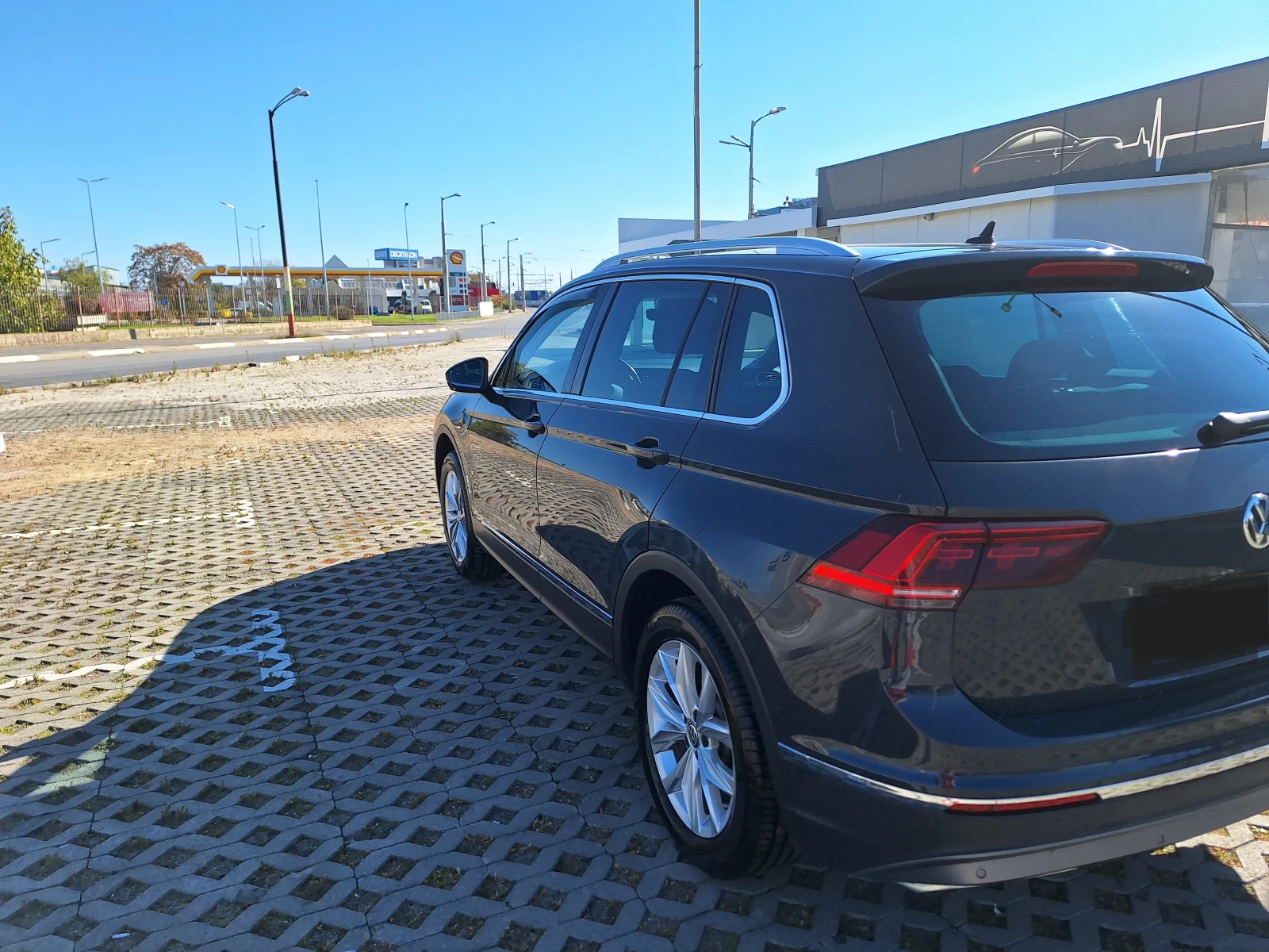 VW Tiguan  - изображение 6