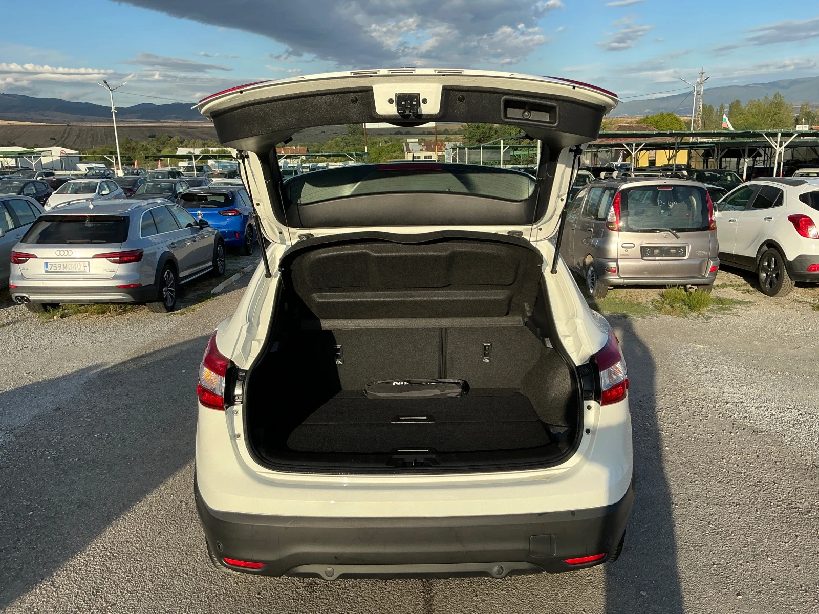 Nissan Qashqai 1.5 DCI - изображение 10