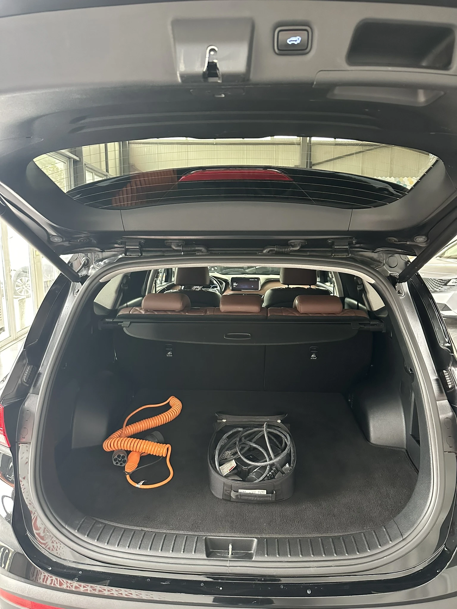 Hyundai Santa fe 1.6 T-GDI Plug-in Hybrid Prime 4WD - изображение 6