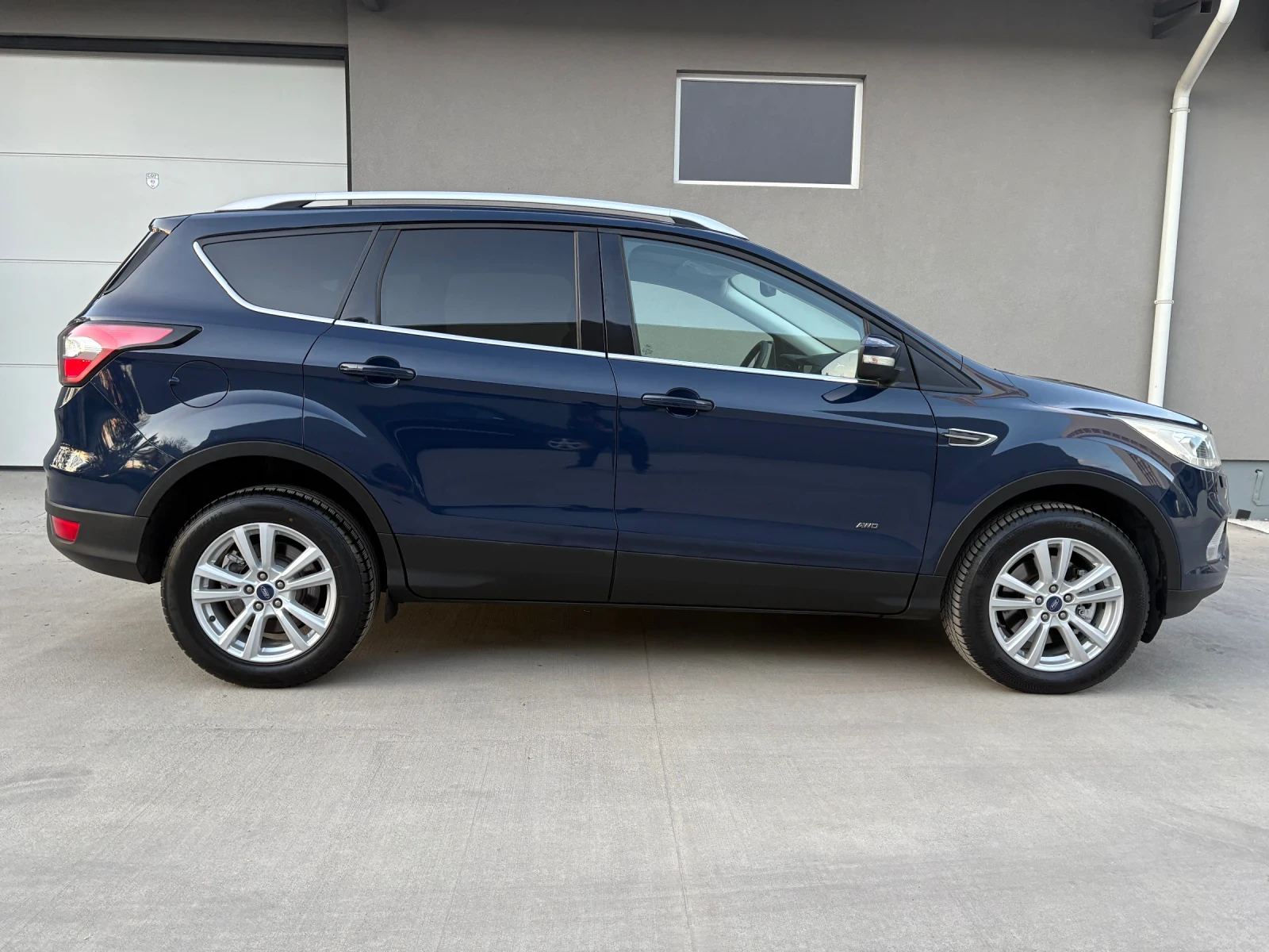 Ford Kuga 2.0 diesel 180hp Automatic, снимка 9 - Автомобили и джипове - 54129048
