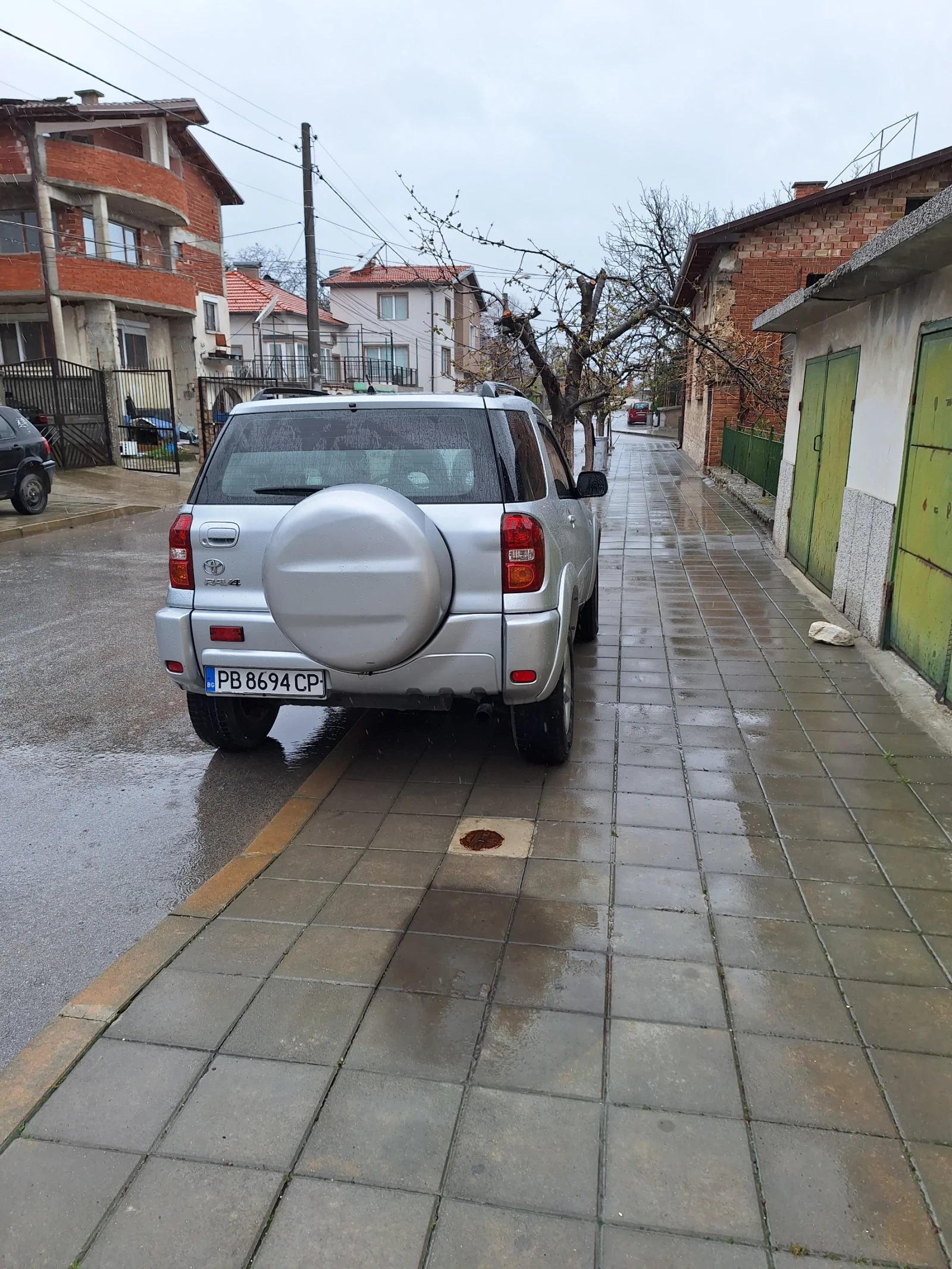 Toyota Rav4, снимка 3 - Автомобили и джипове - 54174050