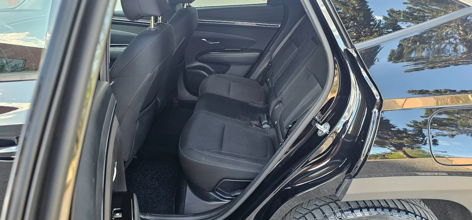 Hyundai Tucson 1.6 Mild Hybrid 48v, снимка 14 - Автомобили и джипове - 54306254