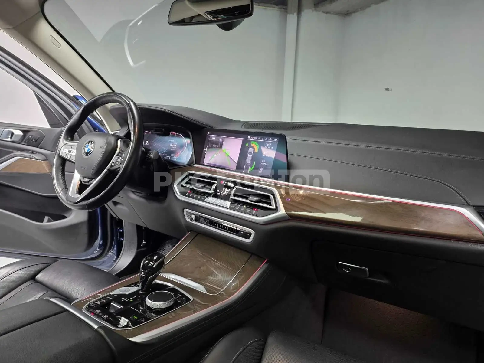 BMW X5 * D* 360* HeadUp* Keyless* АВТОКРЕДИТ, снимка 6 - Автомобили и джипове - 54553406