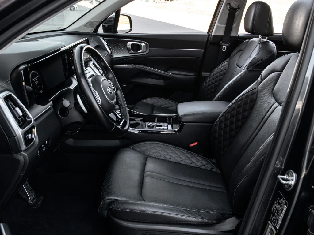 Kia Sorento Prestige 2.5T AWD /HUD/  6 места / Панорама / Full, снимка 7 - Автомобили и джипове - 54626532