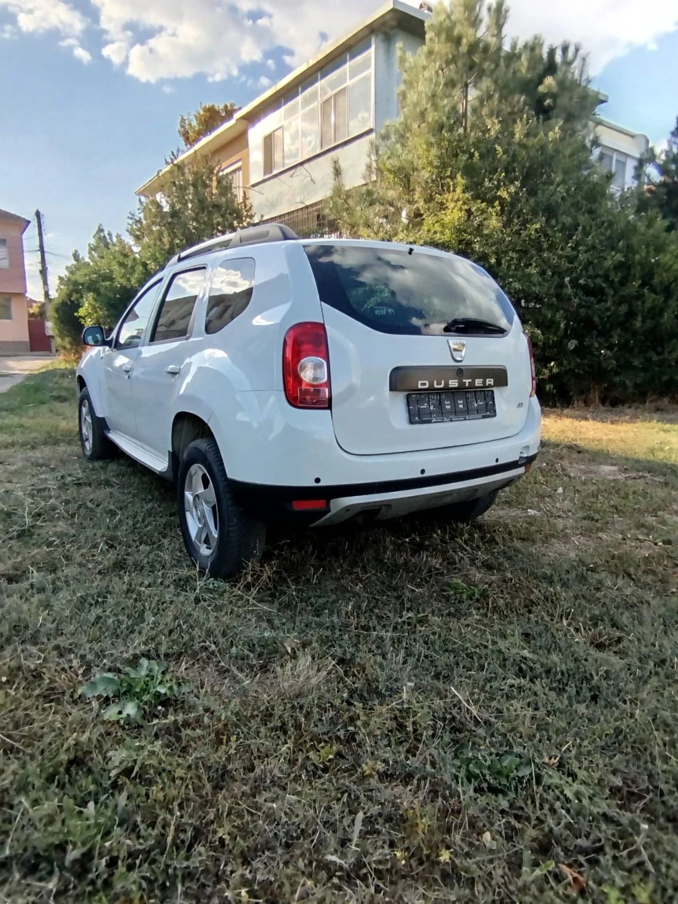 Dacia Duster 1.5 dci Prestige 4x2, снимка 5 - Автомобили и джипове - 55994875