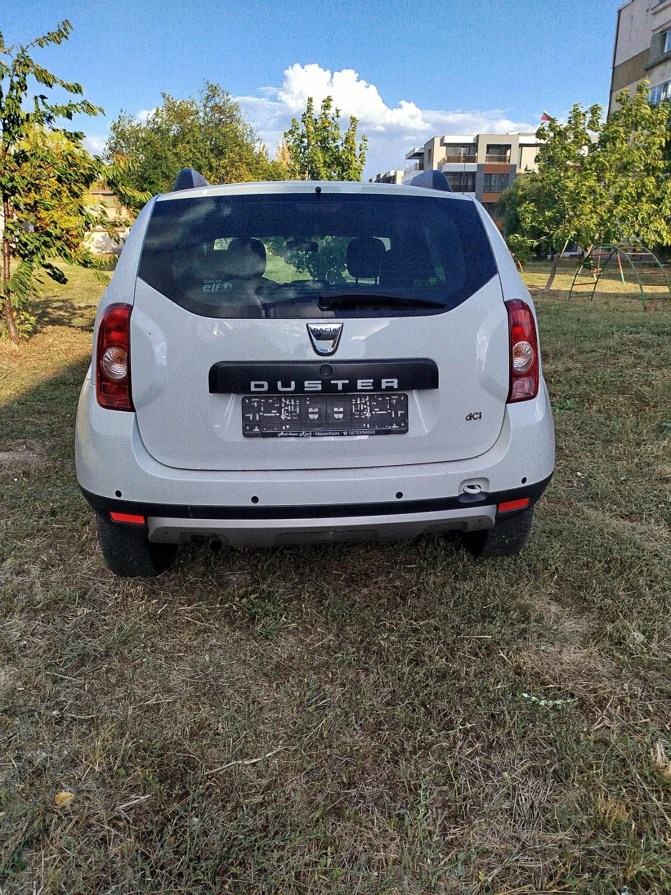 Dacia Duster 1.5 dci Prestige 4x2, снимка 4 - Автомобили и джипове - 55994875