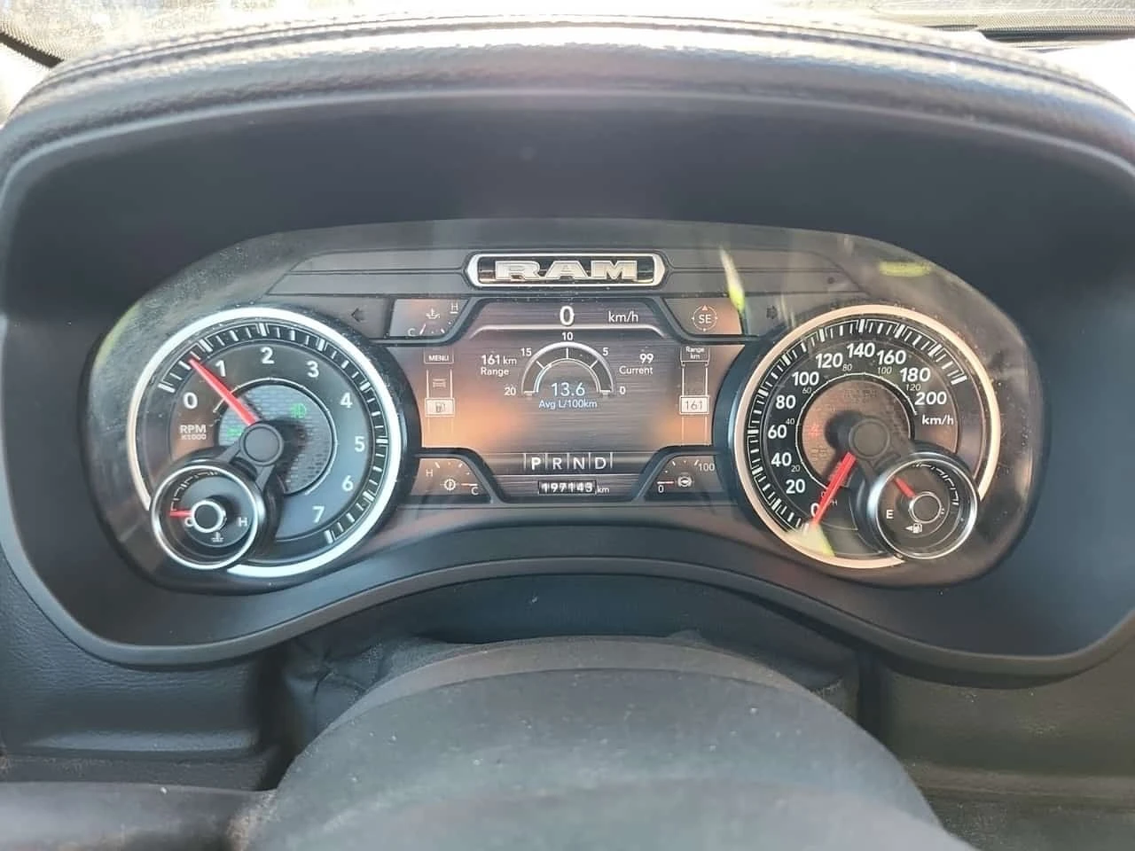 Dodge RAM 1500 4x4 Crew Cab 5'7" Box Sport/����������� | Mobile.bg � ����������� 9